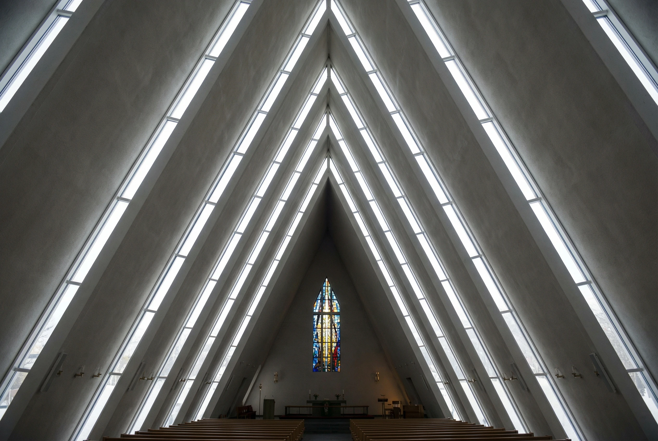 Arctic Cathedral Tromsø ceiling architecture - 11 triangular frames interior view
